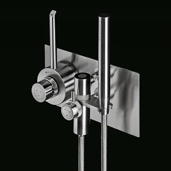 MGS Shower Valve With Handshower & Full Back Plate 4 MGS Shower Valve With Handshower & Full Back Plate - Image 2